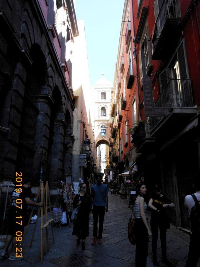 Home In Love: Vicoletto Dei Presepi Naples Exterior photo