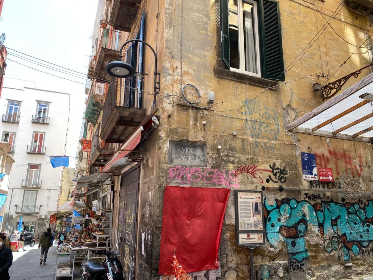 Home In Love: Vicoletto Dei Presepi Naples Exterior photo