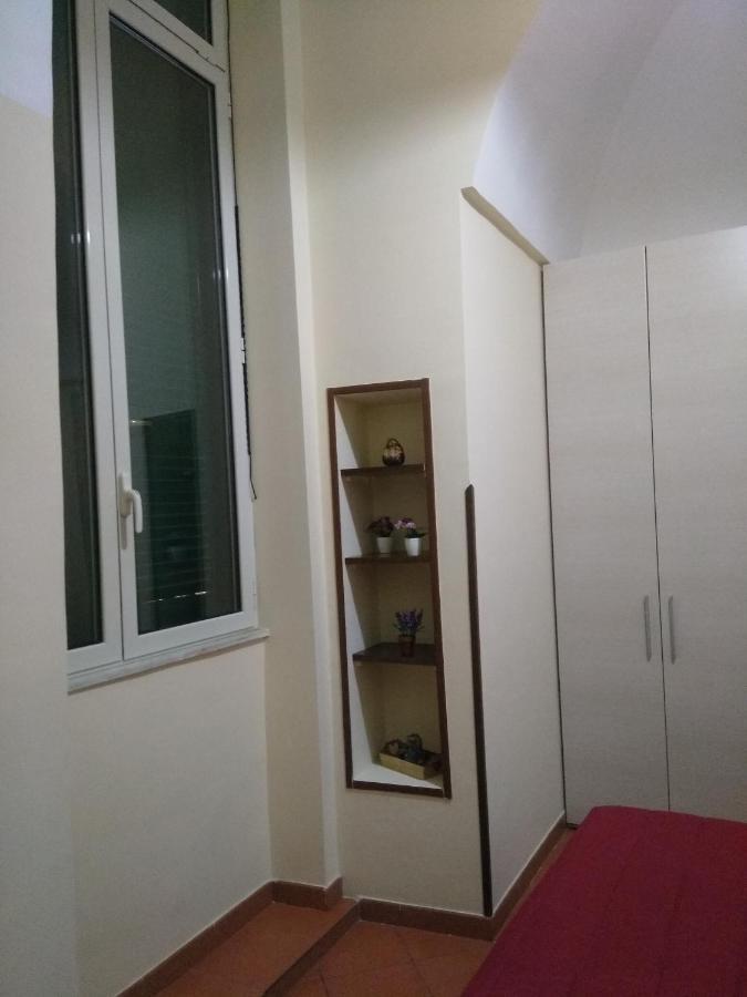 Home In Love: Vicoletto Dei Presepi Naples Exterior photo