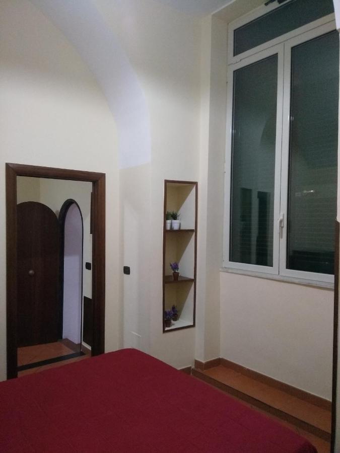Home In Love: Vicoletto Dei Presepi Naples Exterior photo