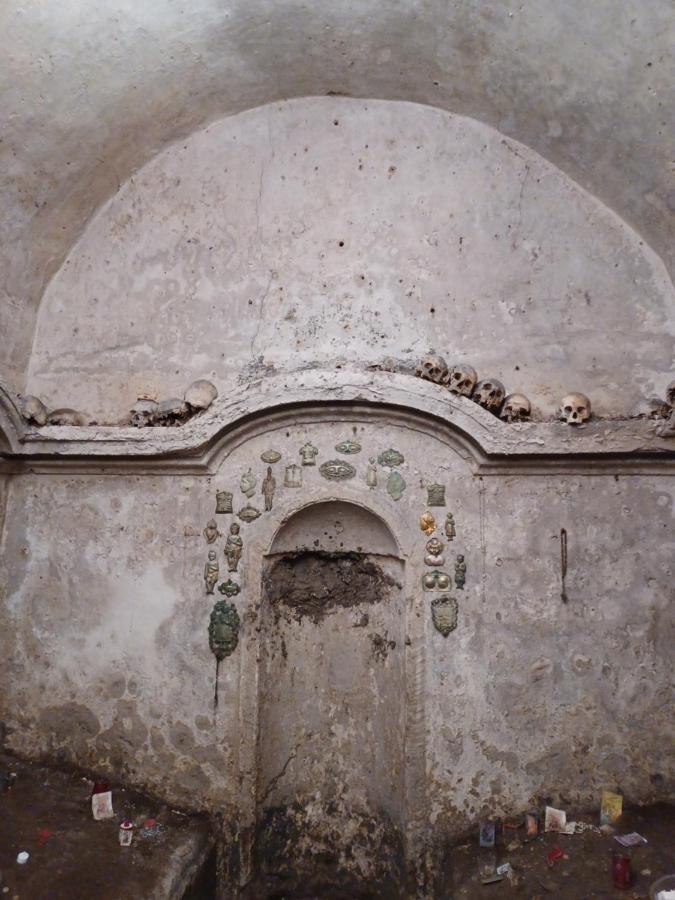 Home In Love: Vicoletto Dei Presepi Naples Exterior photo